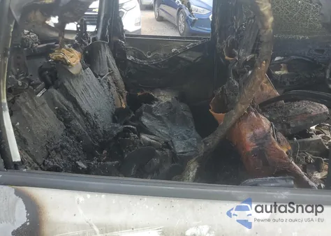 2019 Ford Escape S z USA, uszkodzony, nr VIN 1FMCU0F75KUB57472